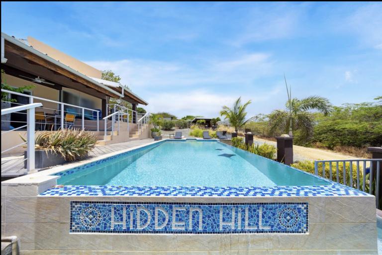 Hidden Hill Aruba Apartment Palm Beach Exterior photo